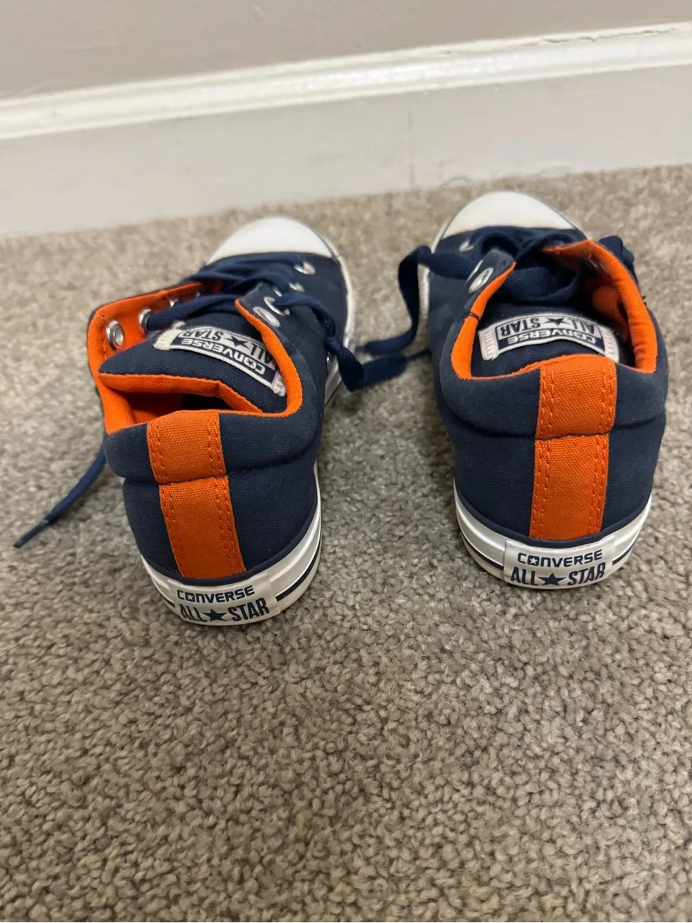 Kids Converse Low-Top Size 2